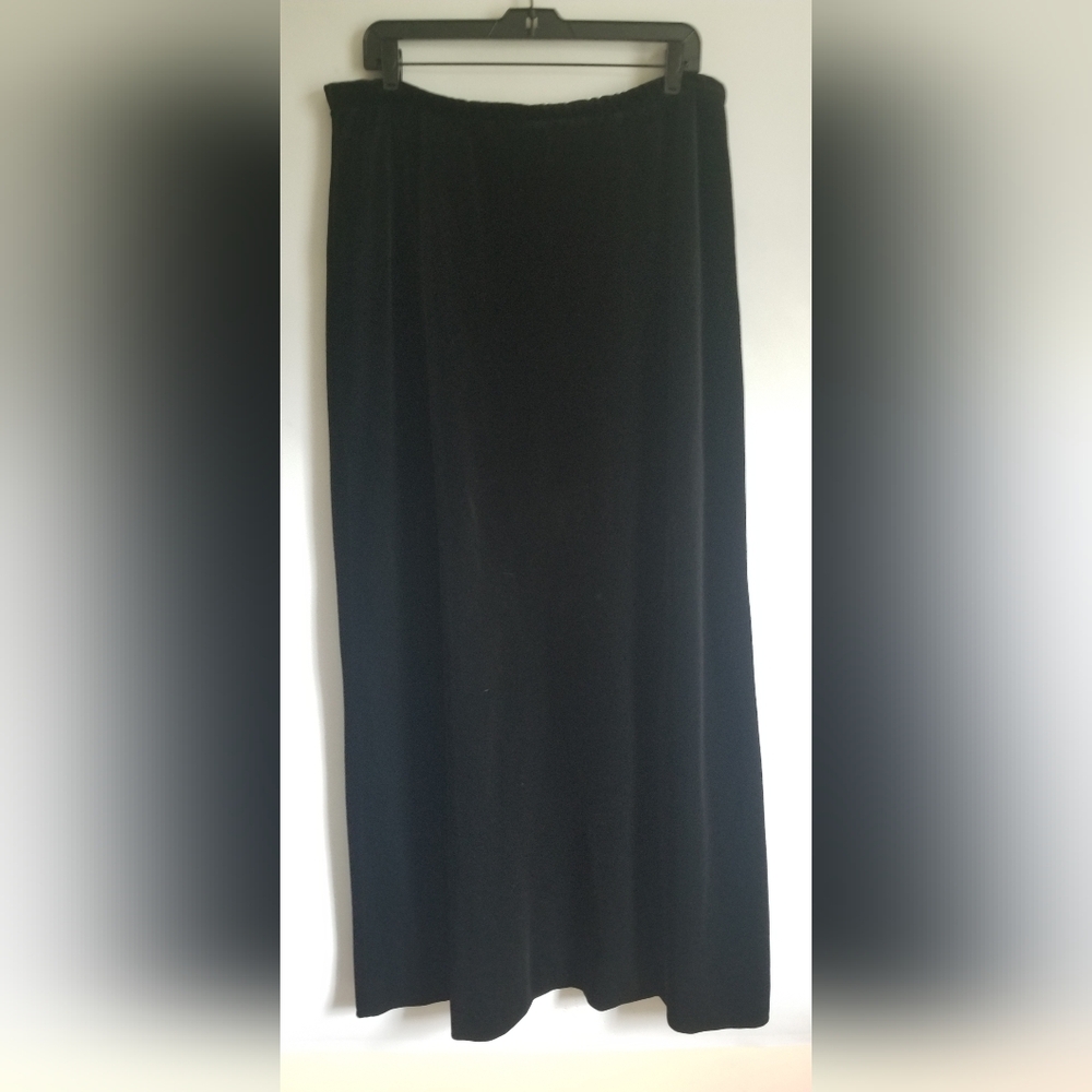 Women's Miss Accent Act III black long velvet skirt SzXL elastic waist - Picture 12 of 12